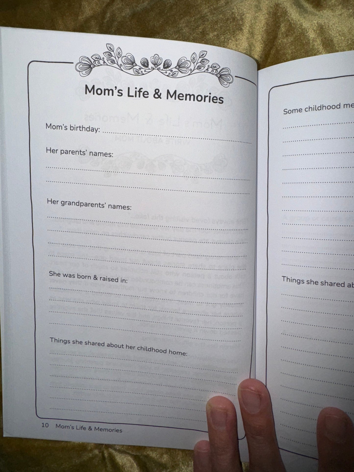 The Motherless Mother's Guided Journal: Prompts for Remembering and Connecting with Mom Throughout the Parenting Journey